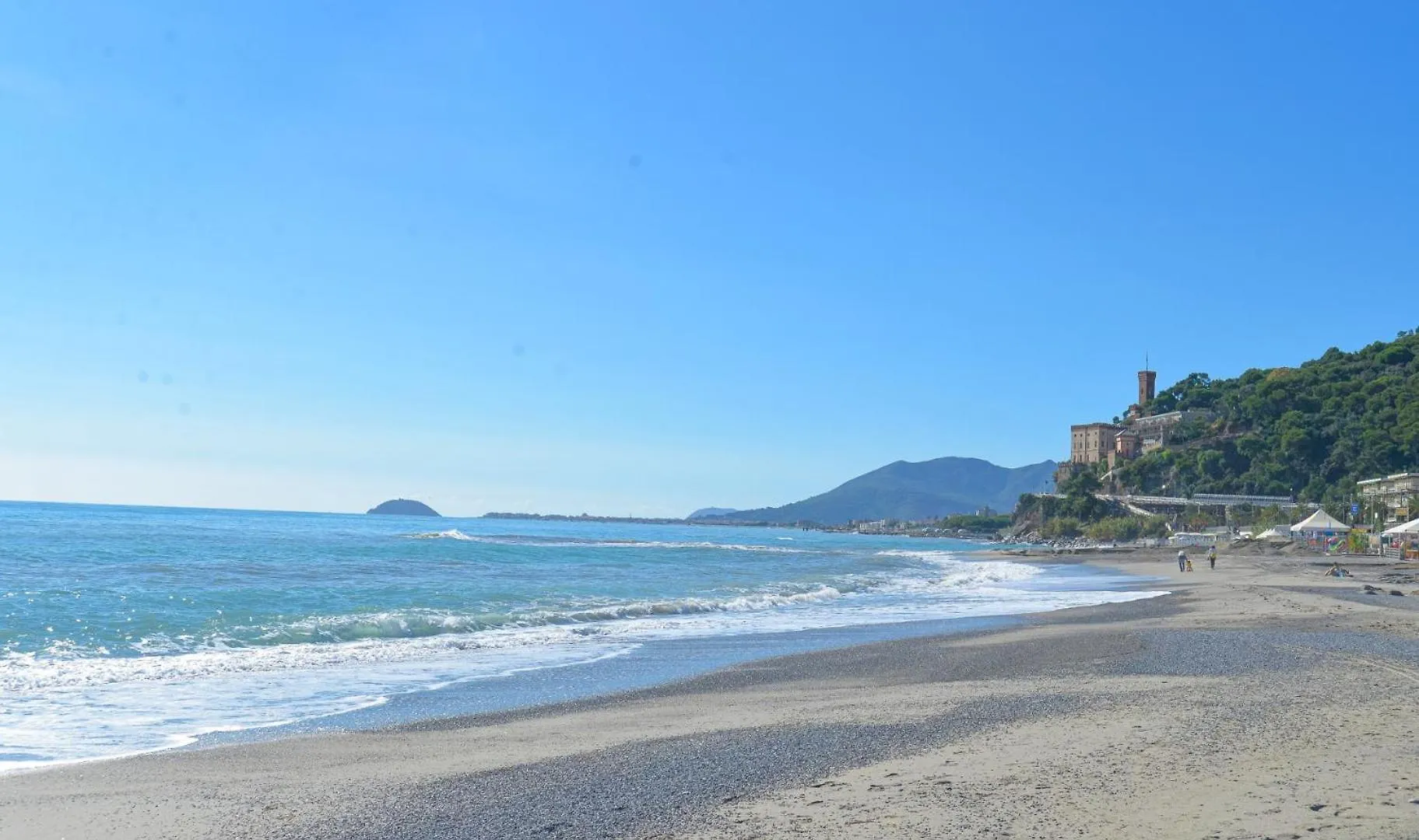 Papaveri Sul Mare By Holiday World Borghetto Santo Spirito Apartment